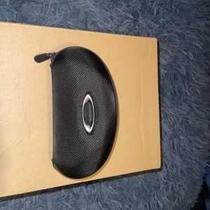 *AUTHENTIC* Oakley Sutro Sunglasses